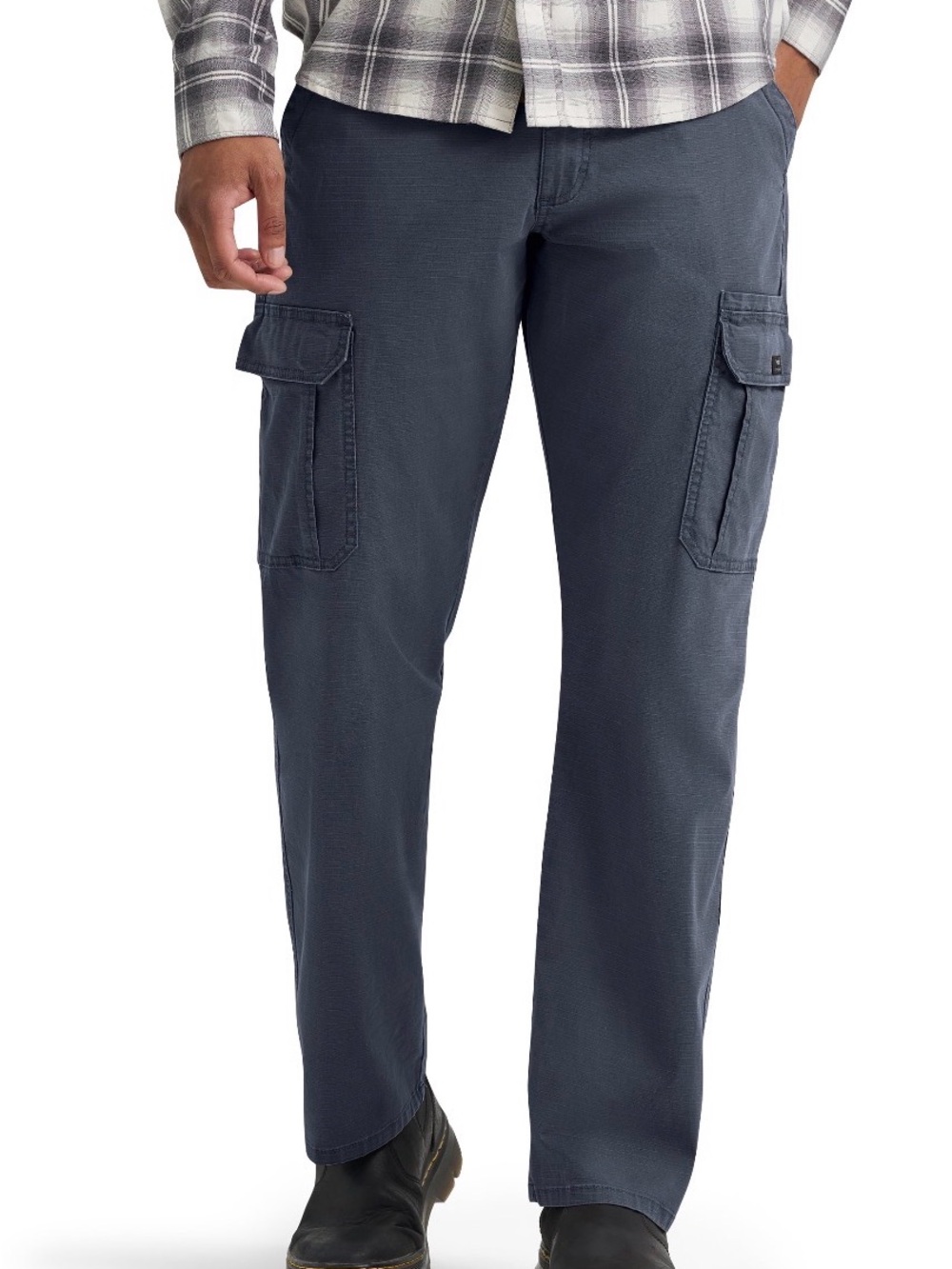 Wrangler Men's Relaxed Fit Cargo Pants w/ Stretch